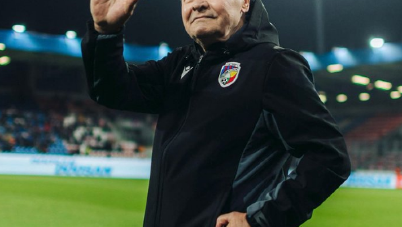 Αντίπαλοι Παναθηναϊκού: Απολύθηκε ο Κούμπεκ από τη Βικτόρια Πλζεν