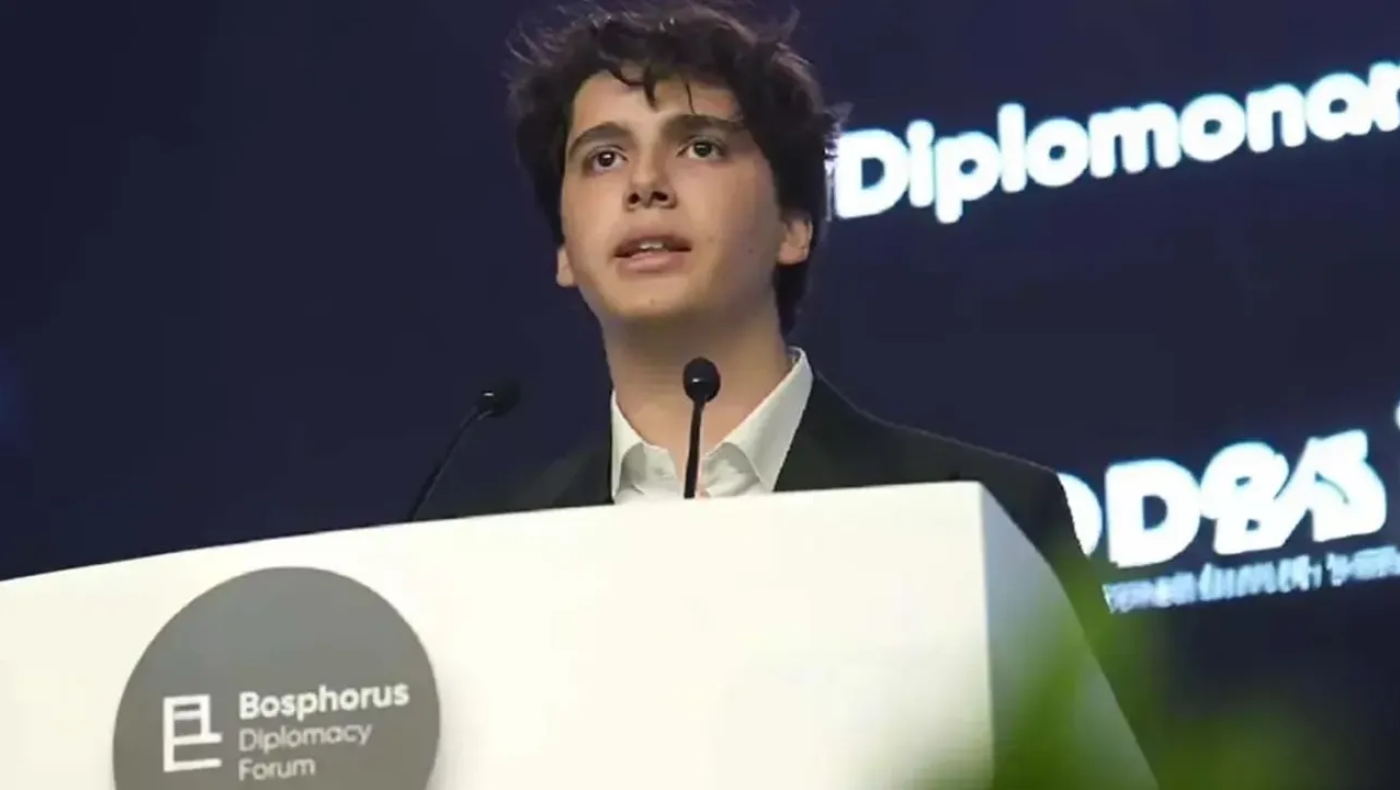 Ερντογάν: Η εμφάνιση του εγγονού του που φουντώνει τις φήμες διαδοχής