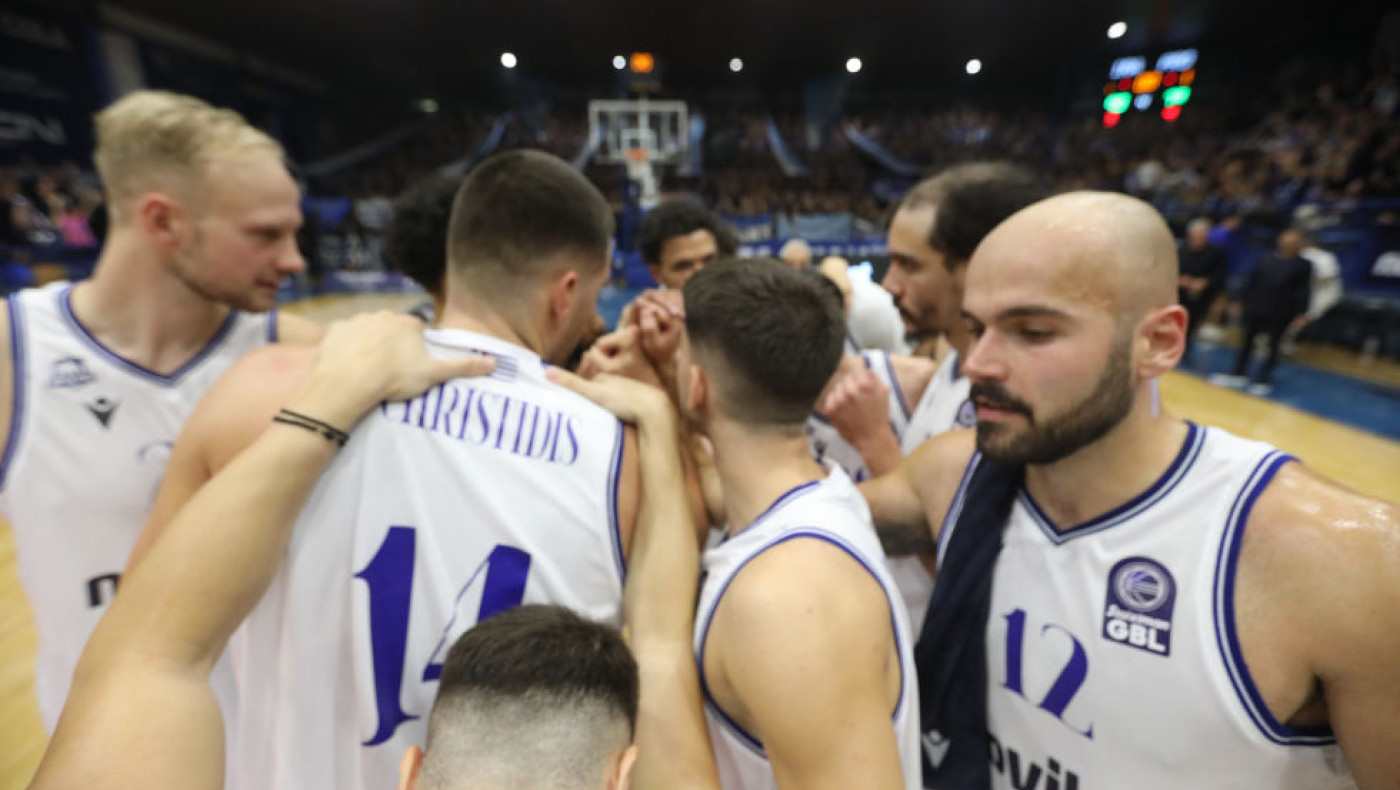 ΚΑΕ Ηρακλής: Λαϊκό προσκύνημα σε μπουτίκ και Novibet Fan Zone (vid)