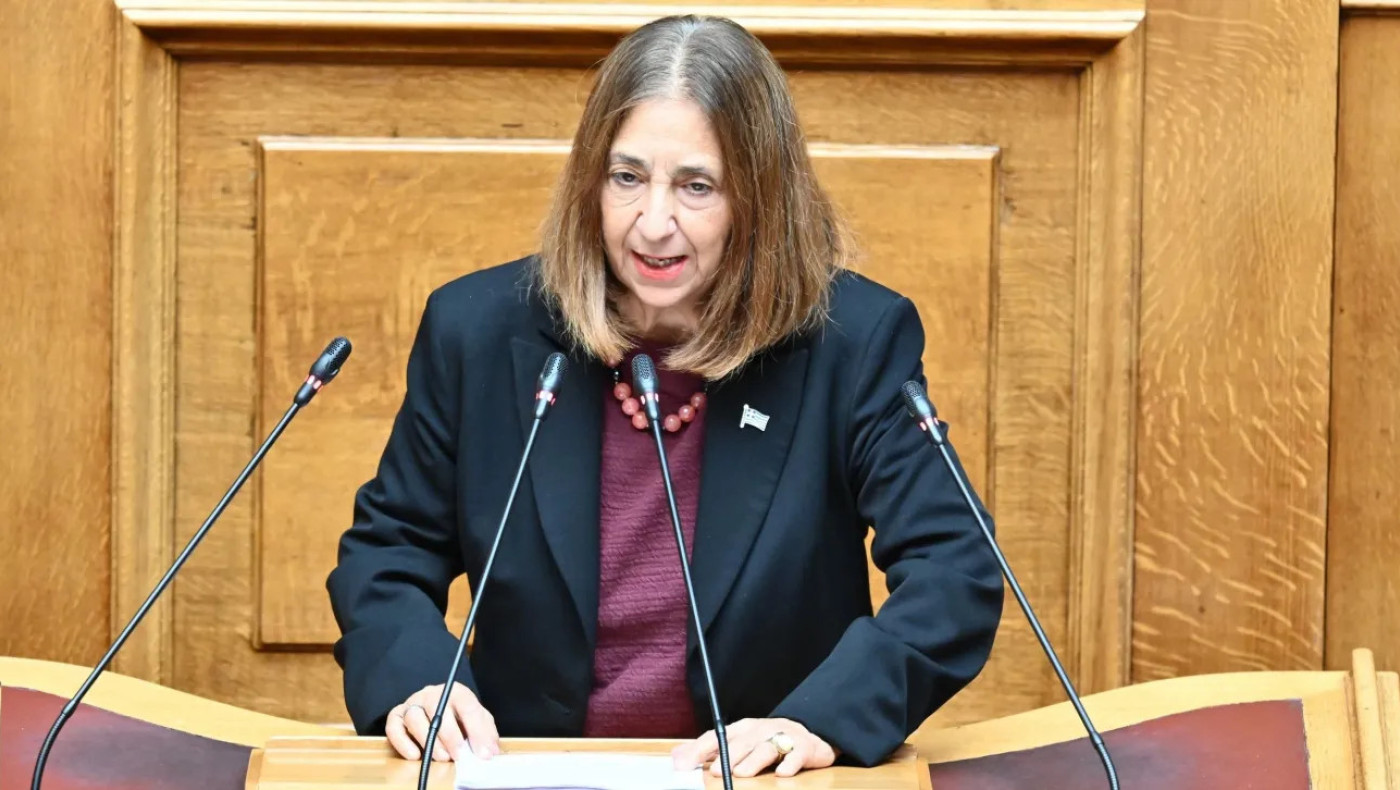 Πανικός στη Βουλή: Λιποθύμησε βουλευτής μετά την ομιλία της για το εργασιακό