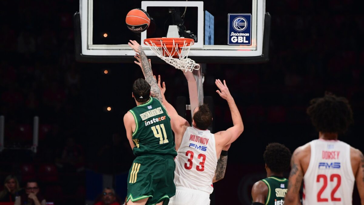 Καμπάνα της ΕΡΤ για το μαύρο στο ERTFLIX την ώρα του ντέρμπι