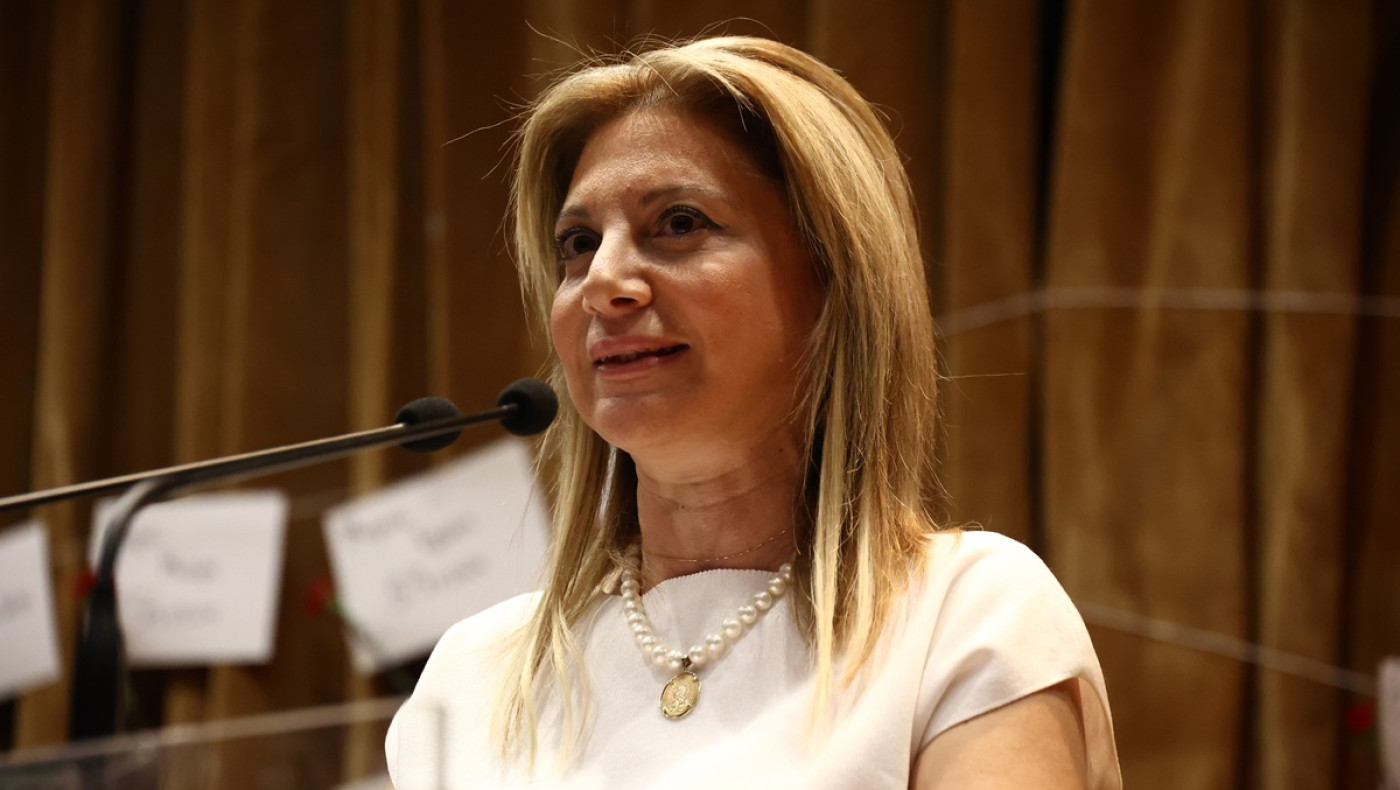 Καρυστιανού για τις εκταφές: «Απόλυτη ύβρις, κανείς δεν θα ακουμπήσει τον τάφο των παιδιών»