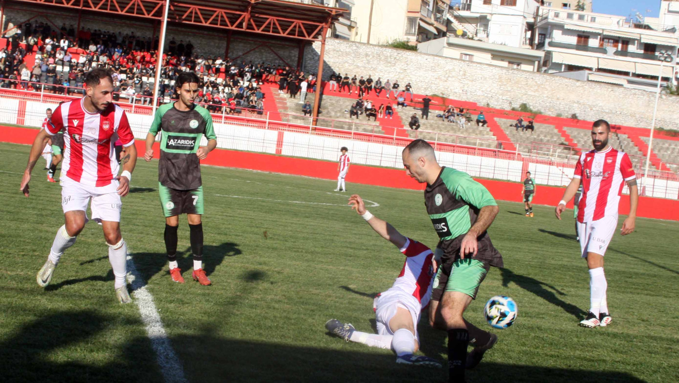 Παπαδόπουλος: «Ντέρμπι από τα παλιά»-Μαυροβουνιώτης: «Τις κλασικές ευκαιρίες πρέπει να τις τελειώνεις»