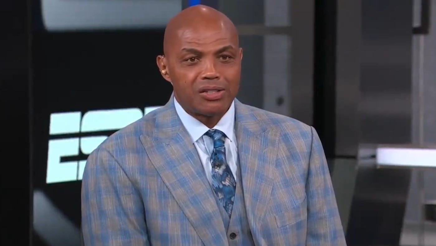 Αποκάλυψη Μπάρκλεϊ-«Κυκλοφορώ δίχως εσώρουχα εδώ και 30 χρόνια»