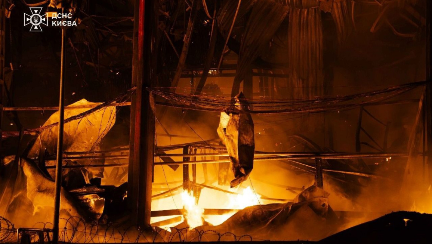 Ουκρανία: Τρεις νεκροί από νέες ρωσικές επιθέσεις στο Κίεβο