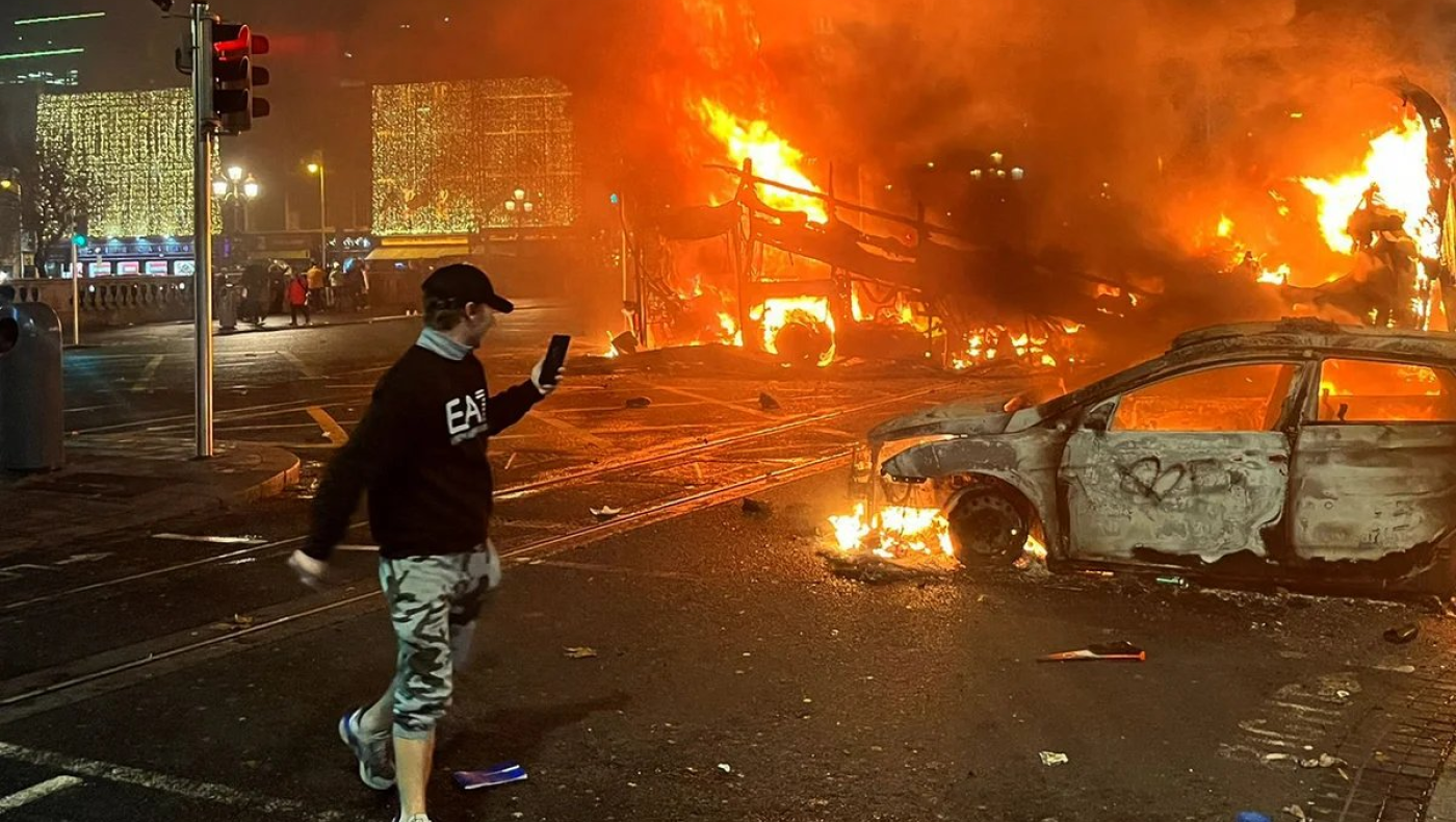 «Ματωμένη Παρασκευή» σε ιρλανδικό χωριό λόγω μεταναστών