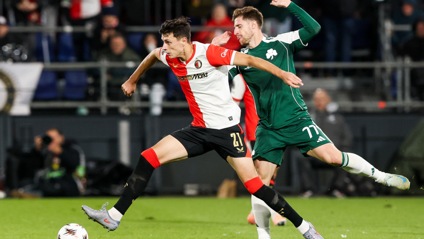 Έπεσε μαχόμενος ο Παναθηναϊκός στο «Ντε Κάιπ», ήττα 3-1 από τη Φέγενορντ