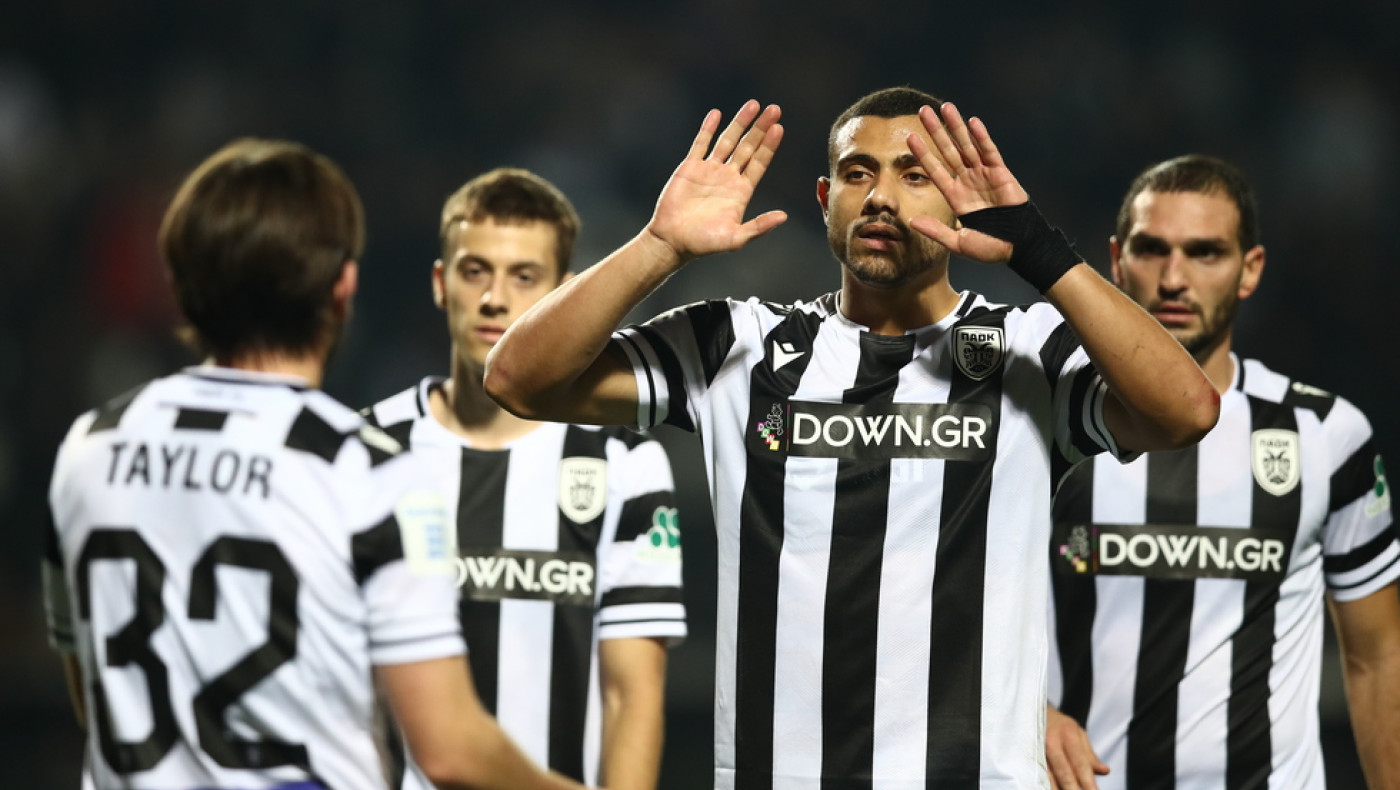 Γιακουμάκης, Οζντόεφ τα κλειδιά, με συμπαραστάτη τον Ντεσπόντοφ