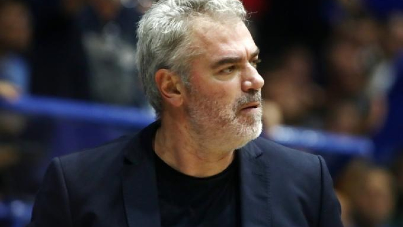 Σιγάλας: «Οι παίκτες πρέπει να εμφανιστούν στο παρκέ»