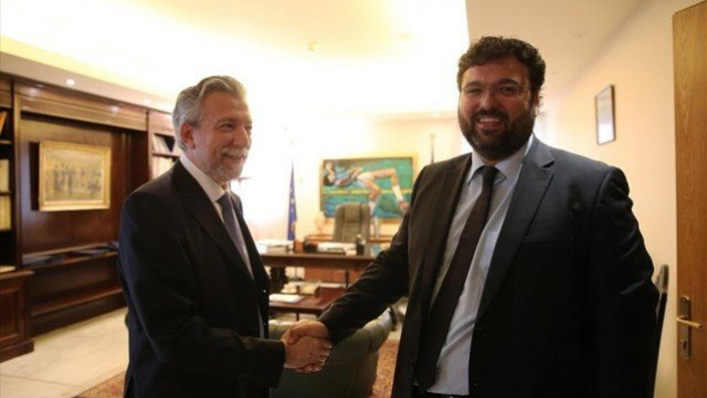 Μετά τα λόγια                   χρειάζονται πράξεις