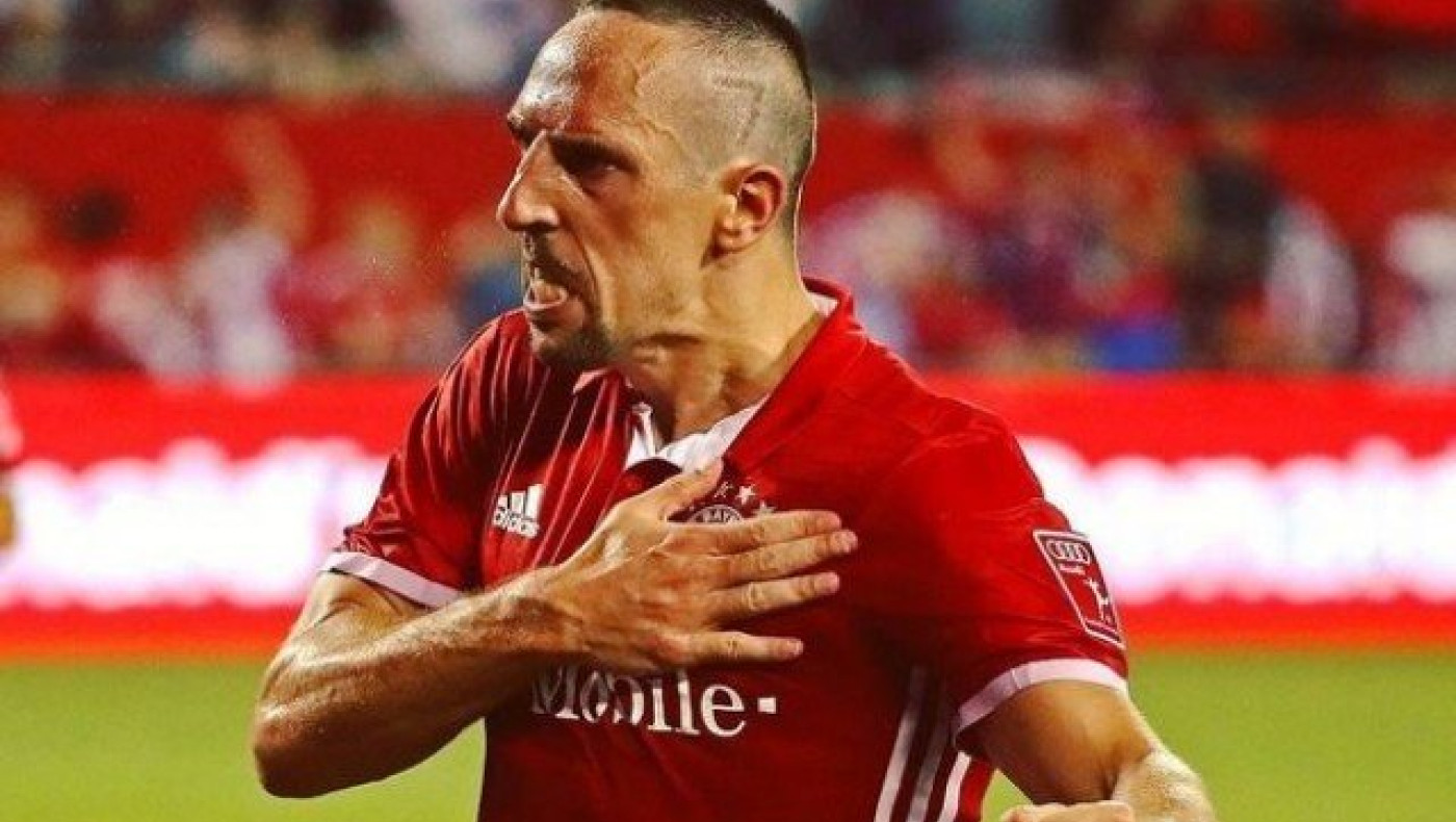 Συμφώνησε για νέο                    συμβόλαιο ο Ριμπερί