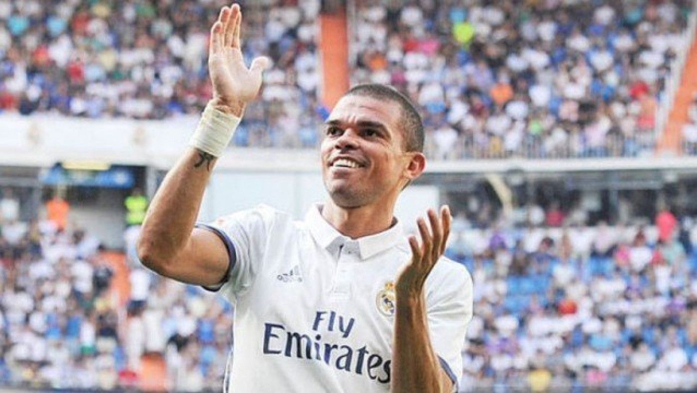 Διαφωνούν       Πέπε           και Ρεάλ για το νέο συμβόλαιο