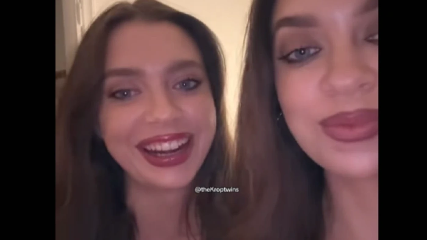 Οι δίδυμες του Tik Tok «τη λένε» στους άνδρες: «Οι Έλληνες μόνο... κοιτάζουν»