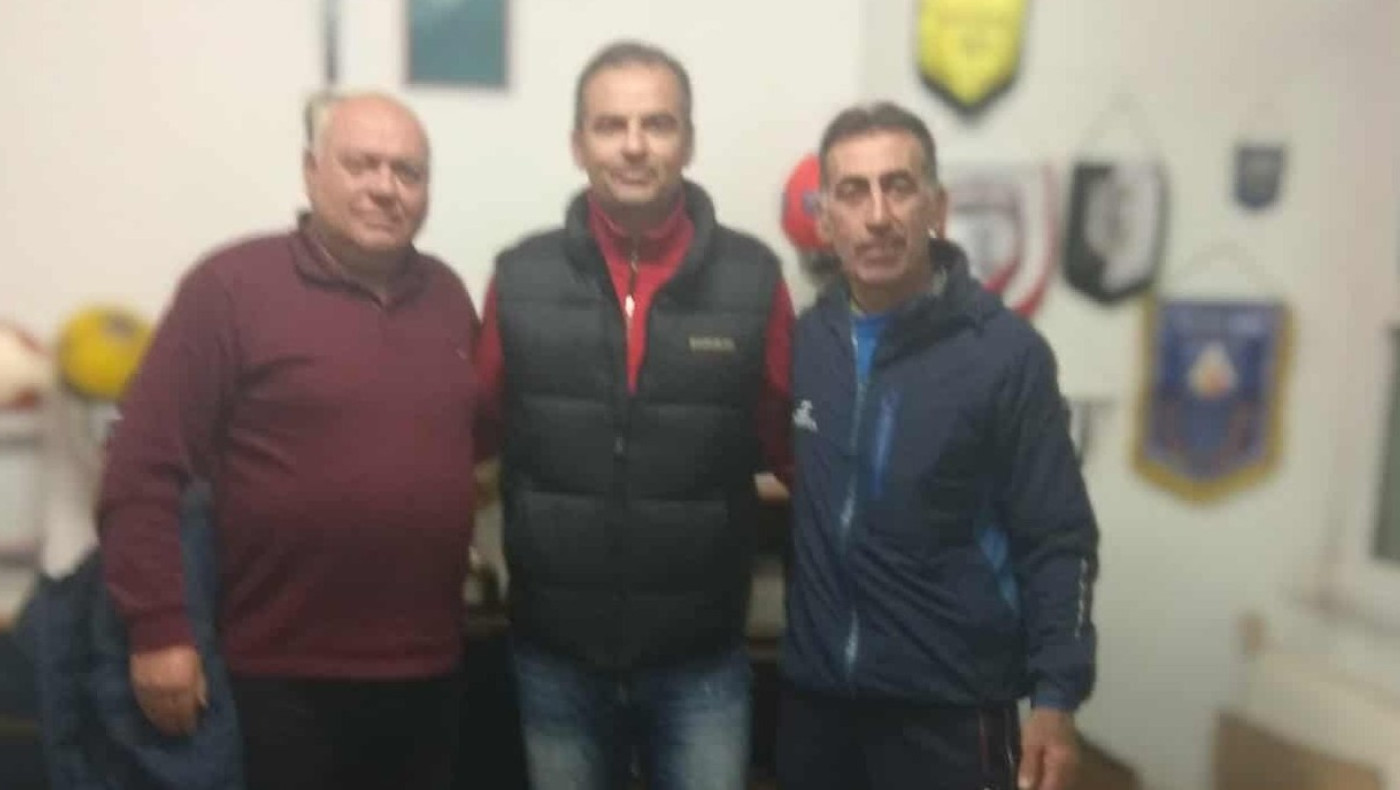 ΑΕ Αμπελοκήπων: Αναλαμβάνει ο Ζαπρόπουλος