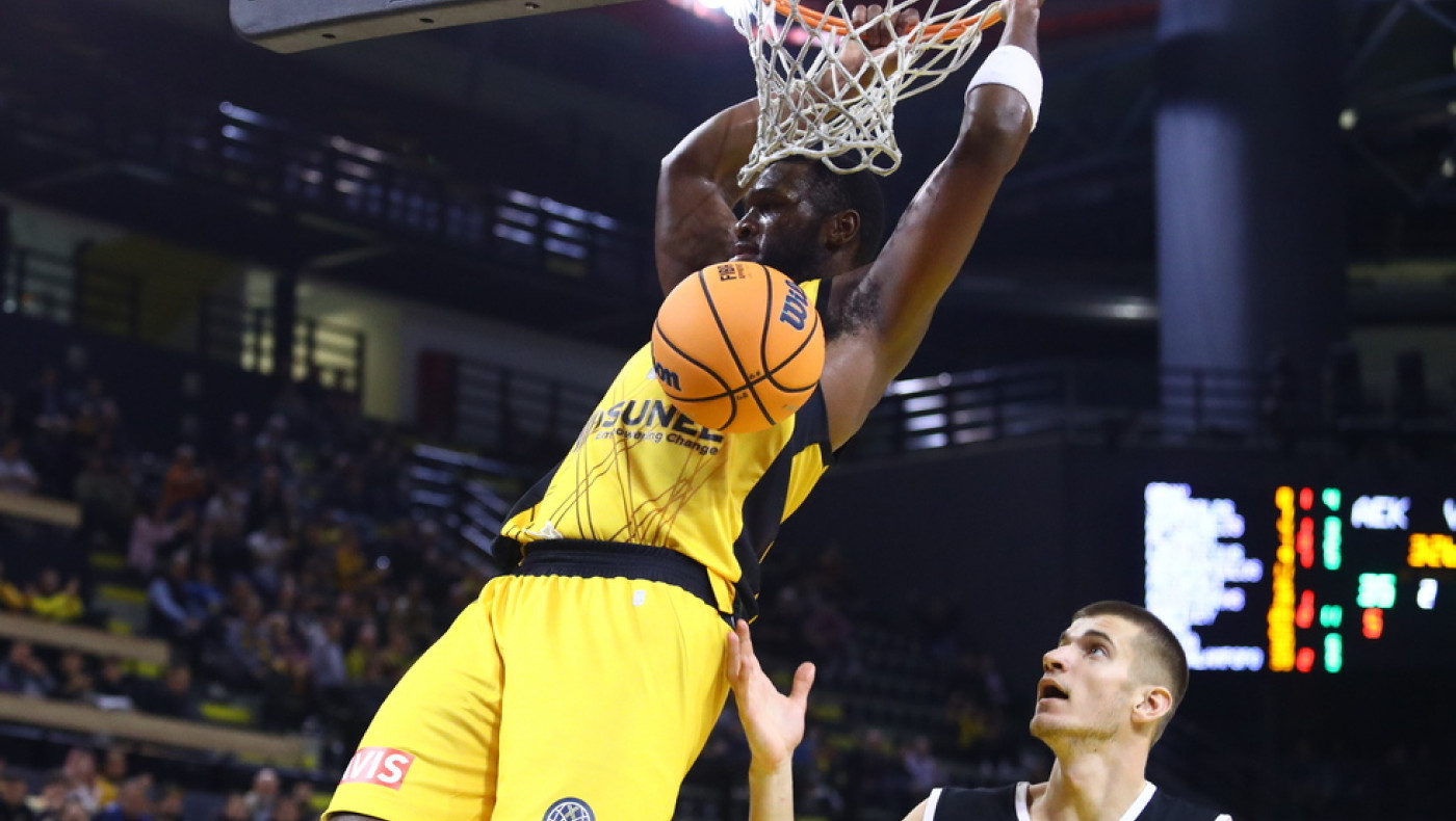 ΑΕΚ-Ανακοίνωση για την ποινή κεκλεισμένων: «Eξαιτίας του προβοκάτορα η γιορτή μας ματαιώνεται!»