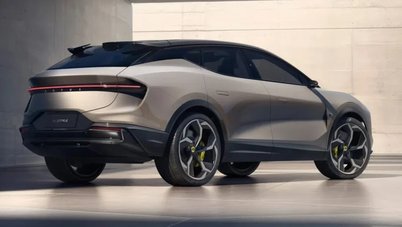 Στέφανος Τσιτσιπάς: Αυτή είναι η πολυτελής Lotus με την οποία πιάστηκε να οδηγεί με 210 χλμ