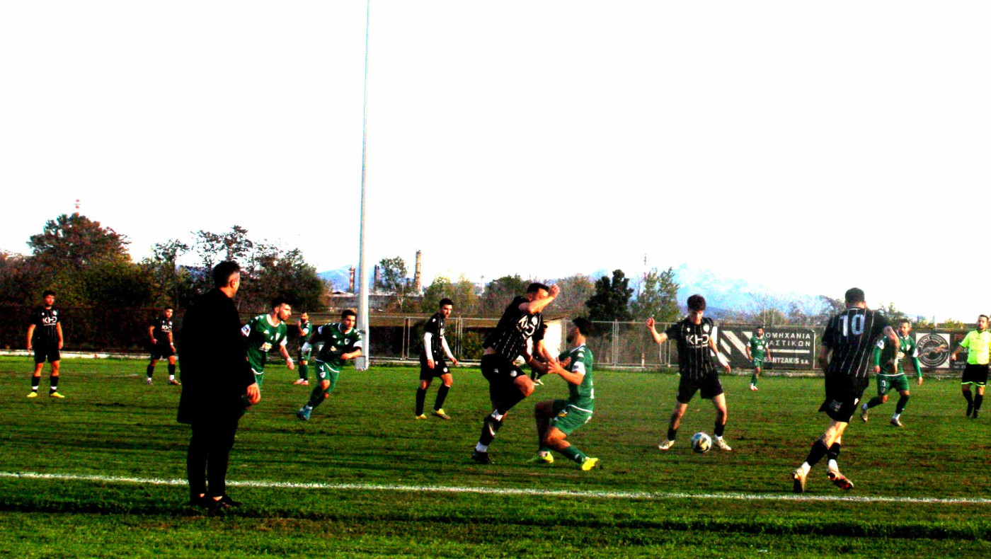 Αντίπαλος με πρώην παίκτες του ο Στεφανόπουλος: «Δικαιούμασταν κάτι παραπάνω»