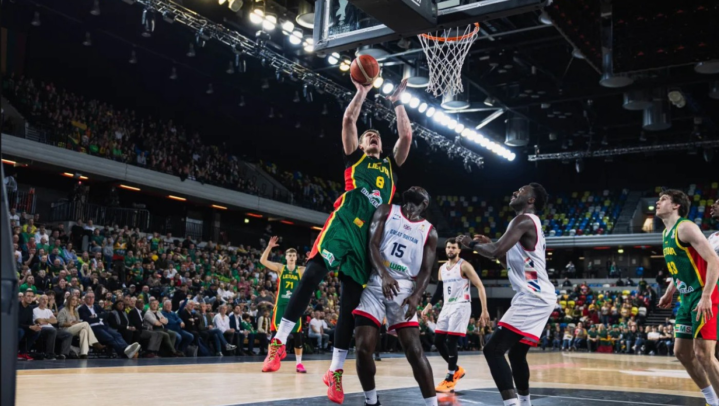 «Σκαλώνει» του Γκουντάιτις παρά την υπέρβαση του ΠΑΟΚ