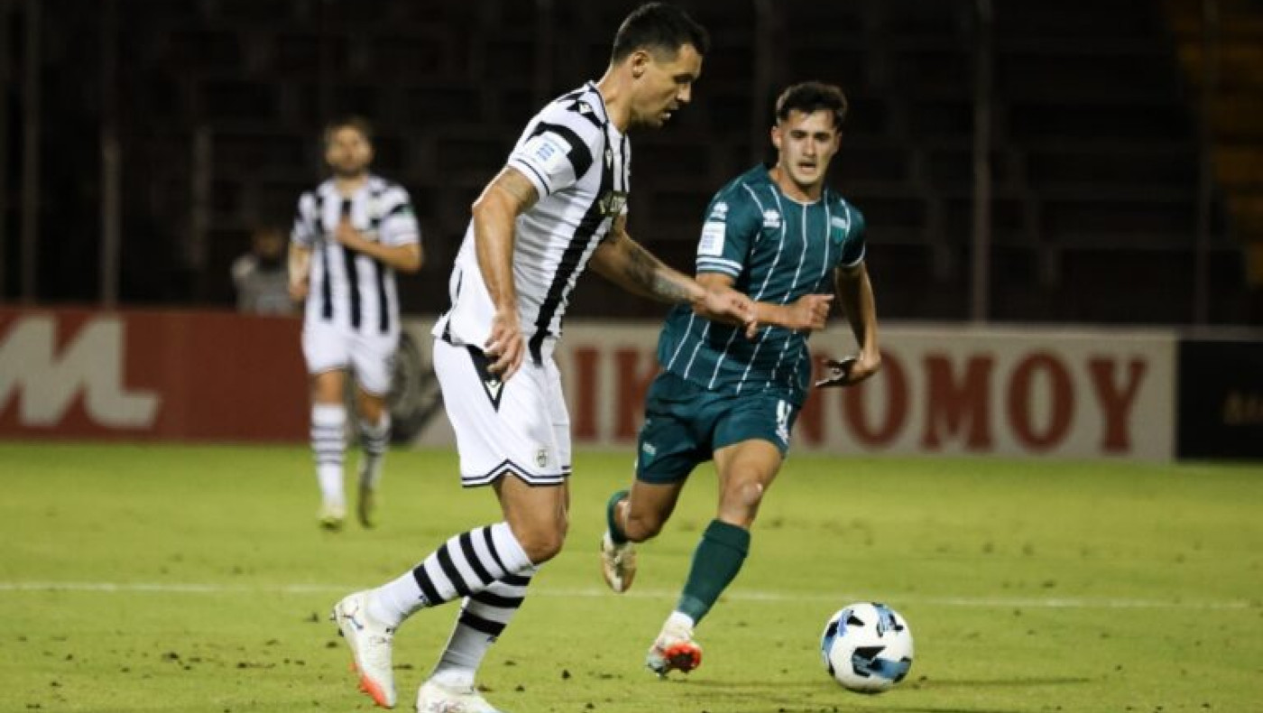 Λόβρεν: «Παίζαμε εναντίον 11 και… ενός ακόμα»