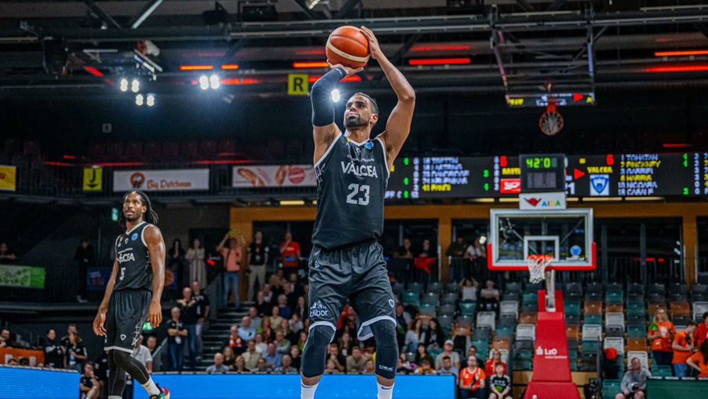 Πάει για Κλαβέλ η ΑΕΚ