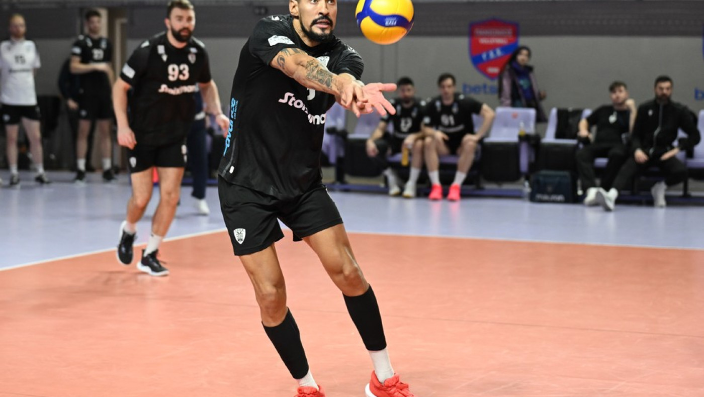 LIVE STREAMING: Ολυμπιακός-ΠΑΟΚ 2-3 (9η αγωνιστική Volley League)