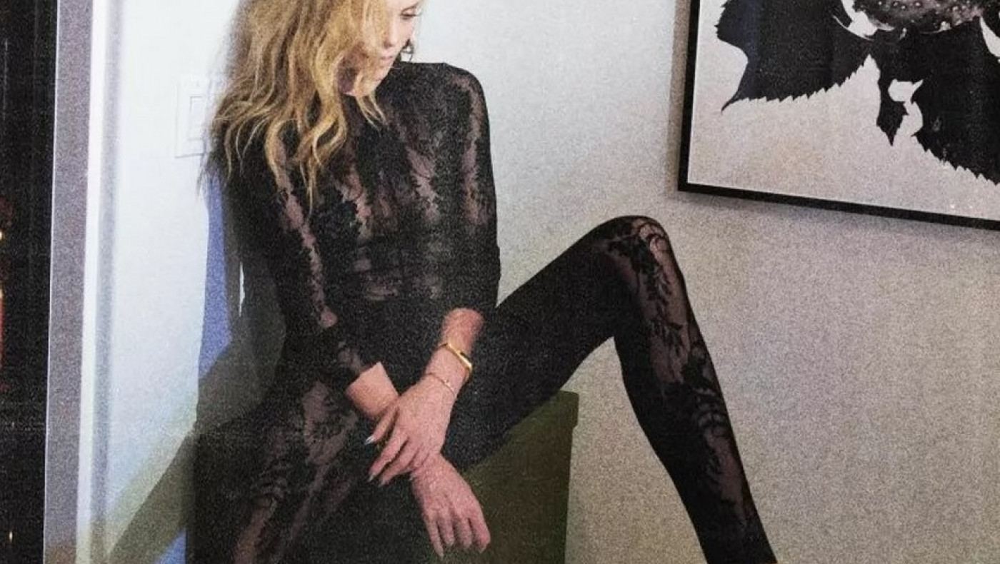 Χάρμα ιδέσθαι: Γιατί η Σαρλίζ Θερόν εμφανίστηκε με... δαντελένια φόρμα