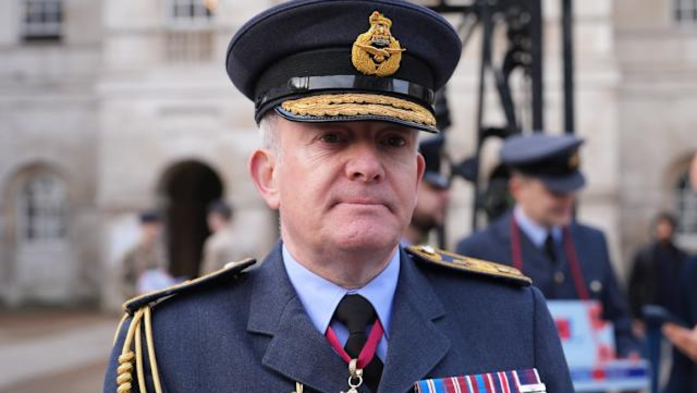 Ηνωμένο Βασίλειο-Ωμή παρέμβαση Πτέραρχου: «Έτοιμοι να πολεμήσουμε» (vid)