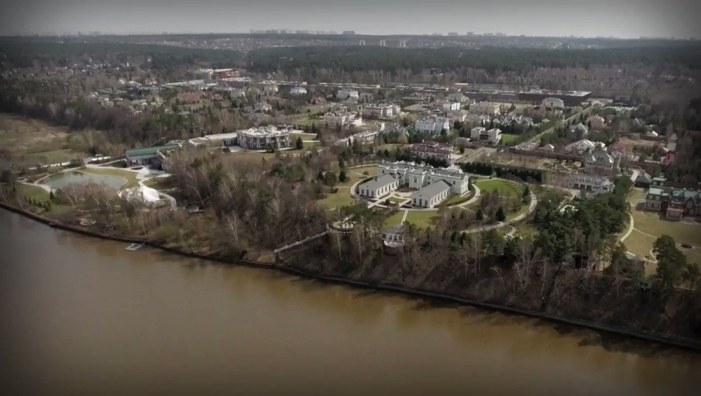 Πούτιν: 20 συστήματα αεράμυνας στο παλάτι που μένουν οι γιοι με την Καμπάεβα