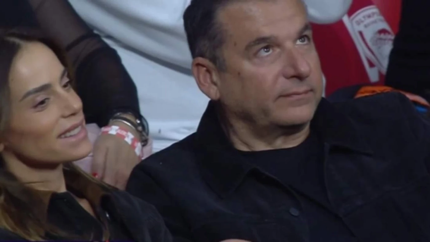 Μαζική «γιούχα» του Λιάγκα στο ΣΕΦ