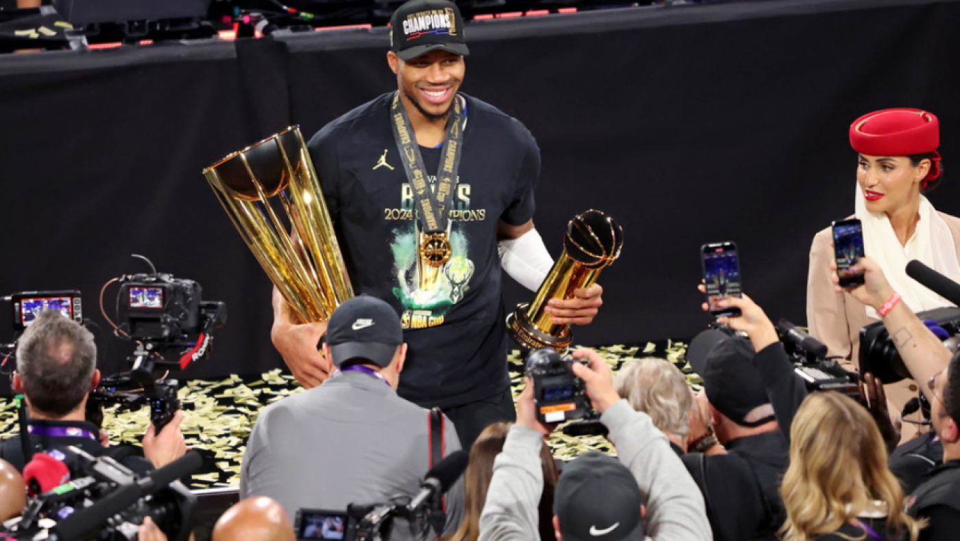 Αντετοκούνμπο: «Είμαι η πιο καυτή γκόμενα»