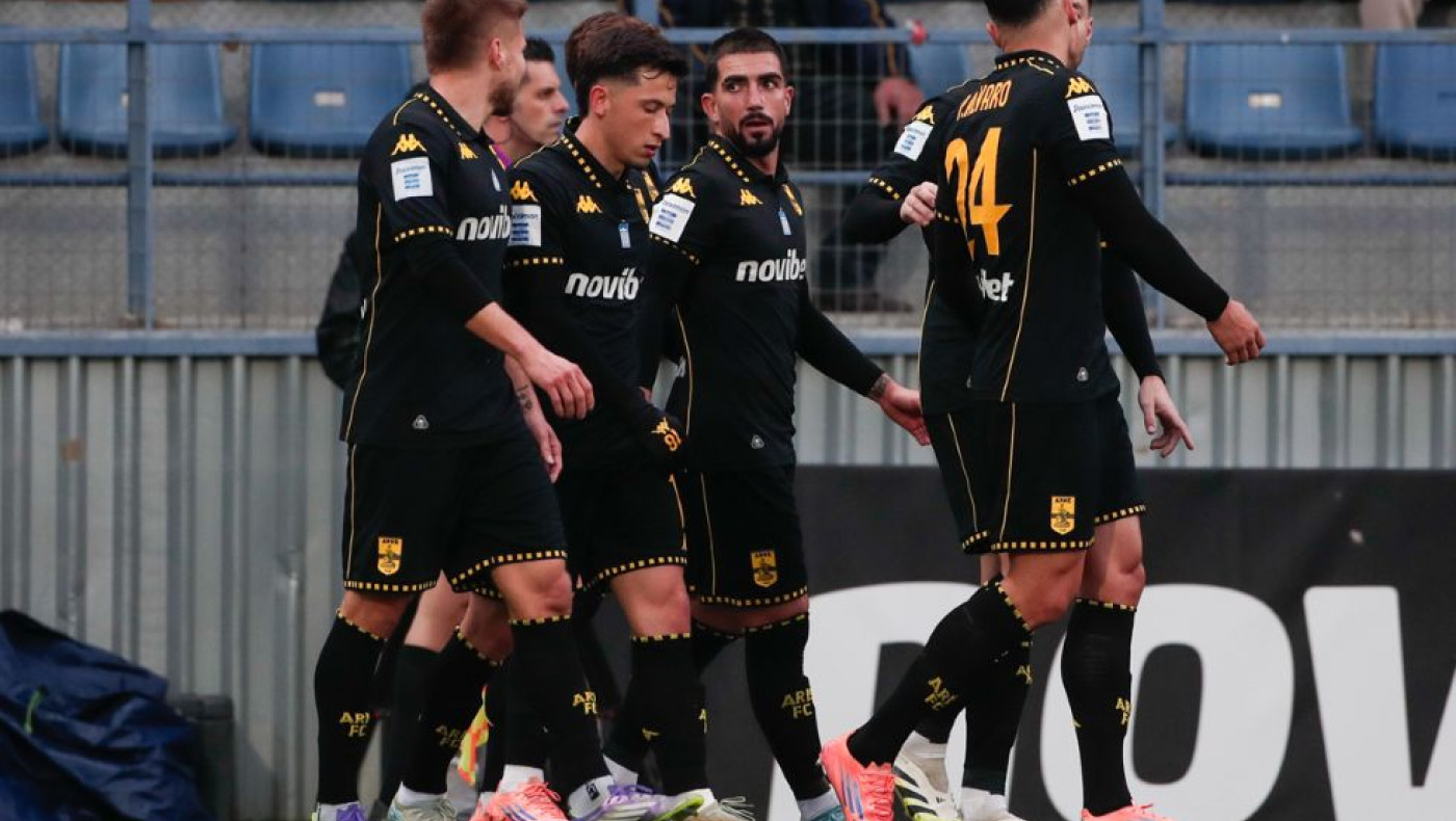 Αστέρας-Άρης: Με «βράχο» τον Αθανασιάδη πέρασε από την Τρίπολη