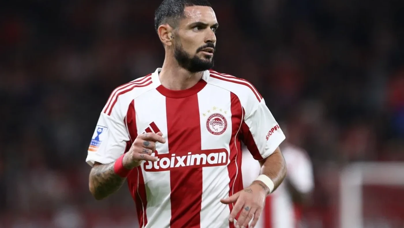 Ολυμπιακός: Ο Καμπελά αποχαιρέτησε τους συμπαίκτες του, δανεικός στη Ναντ