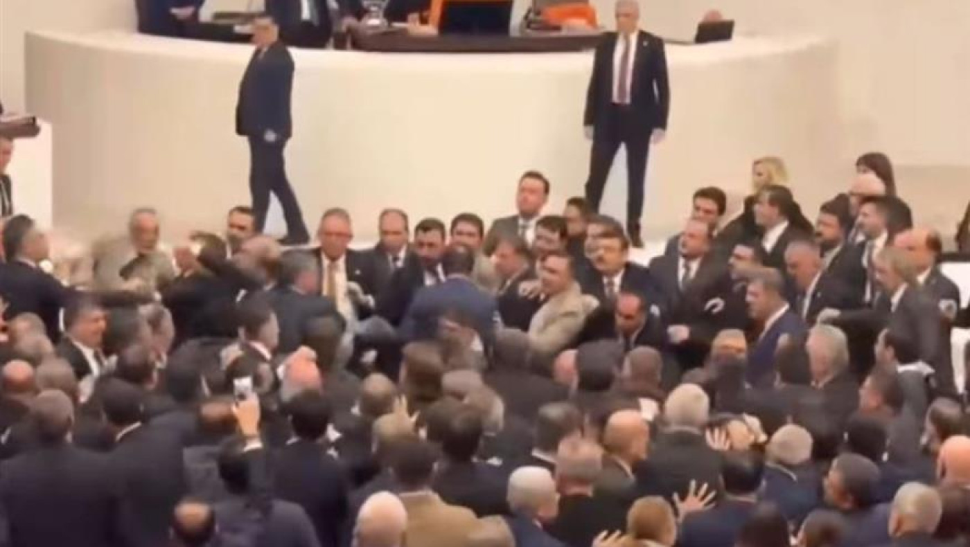 Τουρκία: Ξύλο στη βουλή σε συζήτηση για τους αγρότες!