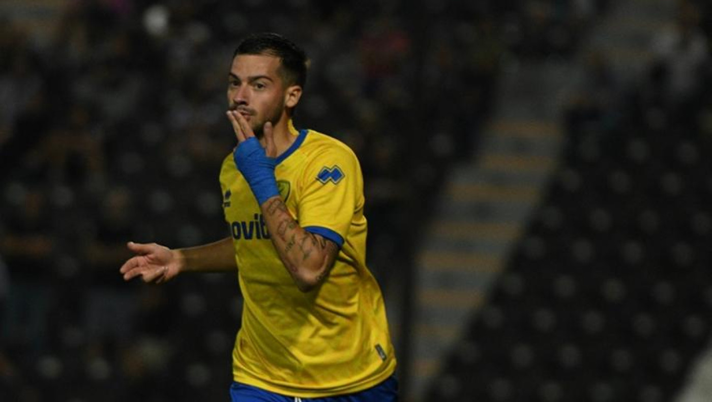 Οι ενδεκάδες του Βόλος-Παναιτωλικός