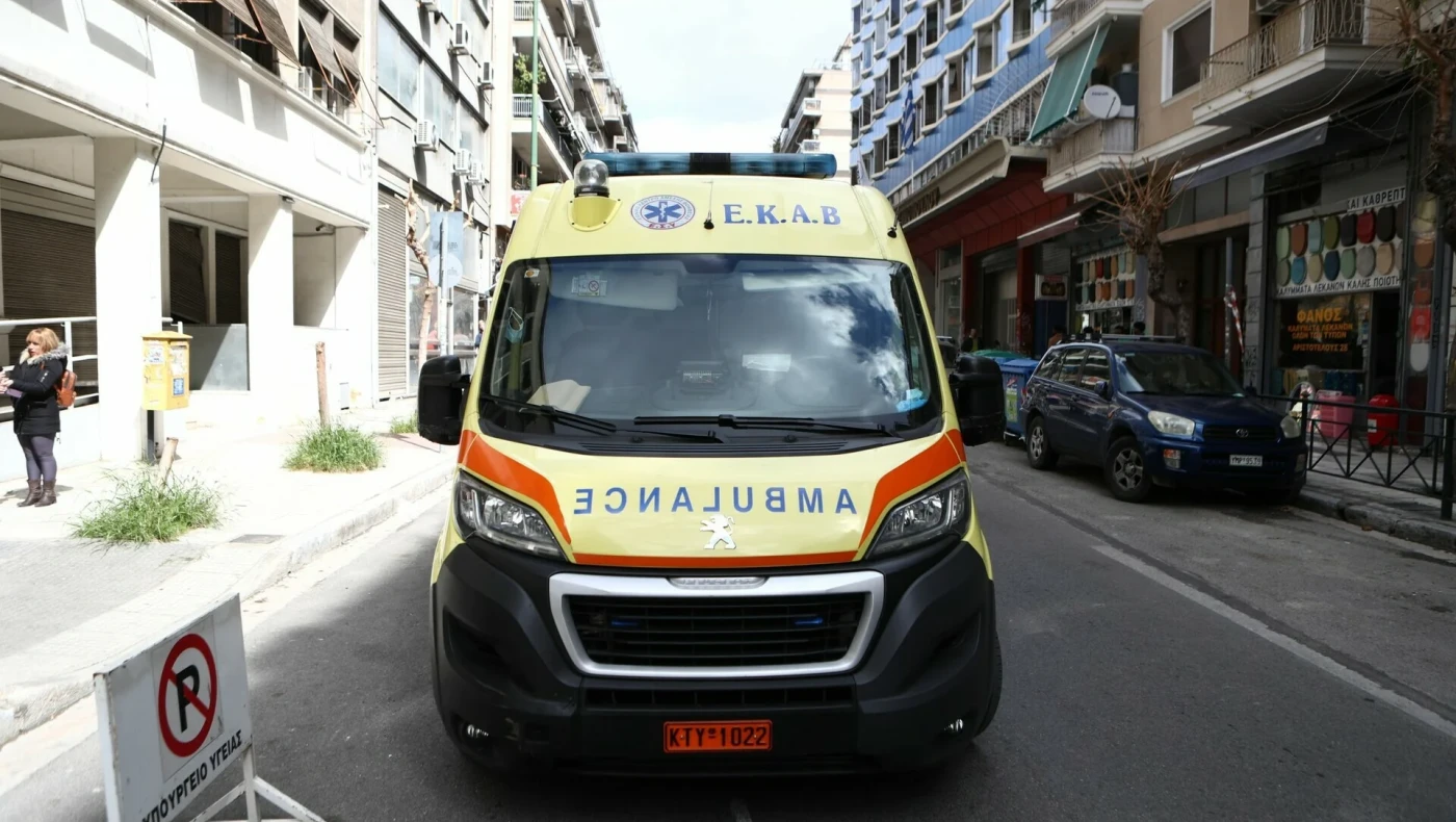 Έπεσε ασανσέρ σούπερ μάρκετ στο Ίλιο-Διασωληνωμένος ο συντηρητής