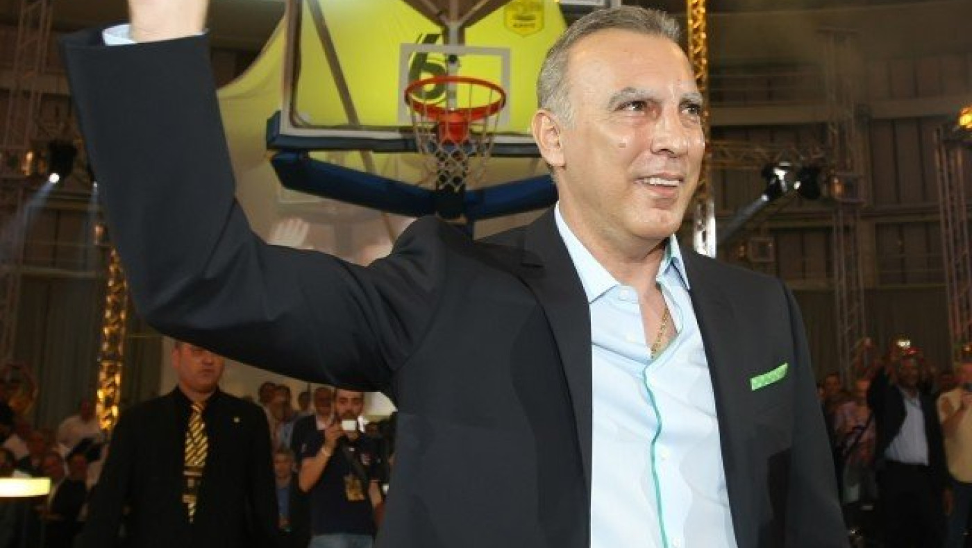 Νίκος Γκάλης: Μία μέρα  που δεν ήταν  σαν όλες  τις άλλες