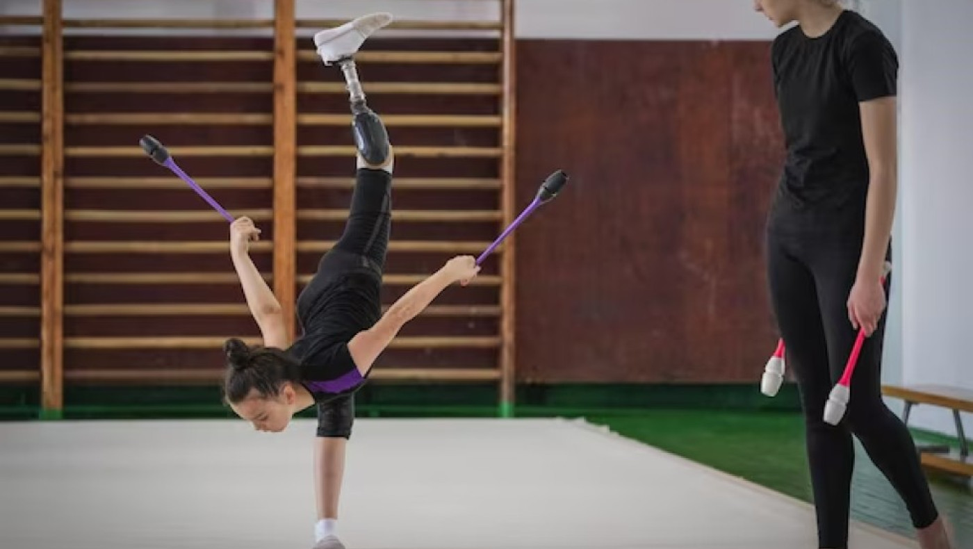 Ολεξάντρα Πασκάλ: Η εννιάχρονη που έκλεισε το μάτι στον πόλεμο με πιρουέτες