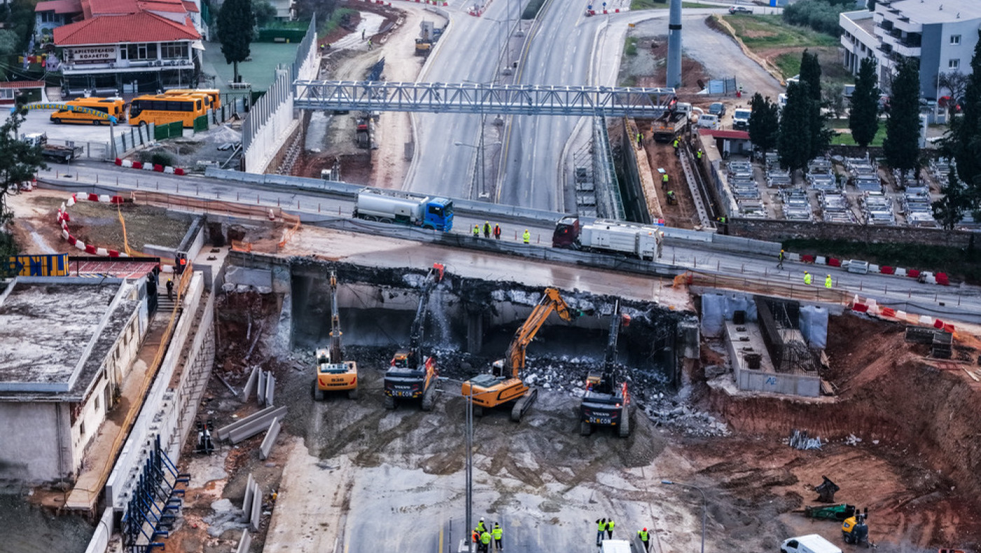 Fly Over-Κατεδαφίζεται η γέφυρα Πανοράματος: Πότε δίνεται στην κυκλοφορία ο Περιφερειακός