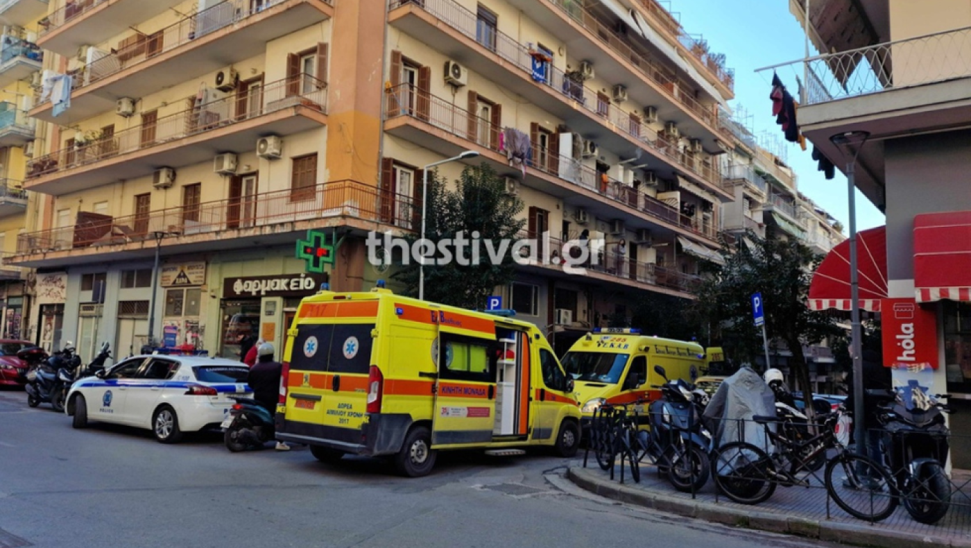 Θεσσαλονίκη: Νεκρή 48χρονη που έπεσε από μπαλκόνι στην Κασσάνδρου
