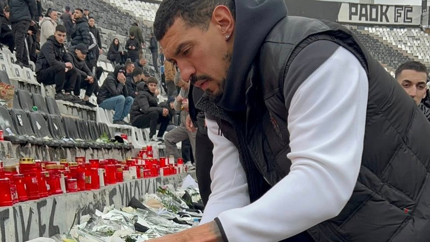 Δυστύχημα στη Ρουμανία: Φόρος τιμής στην Τούμπα από τους αθλητές των τμημάτων βόλεϊ του ΠΑΟΚ