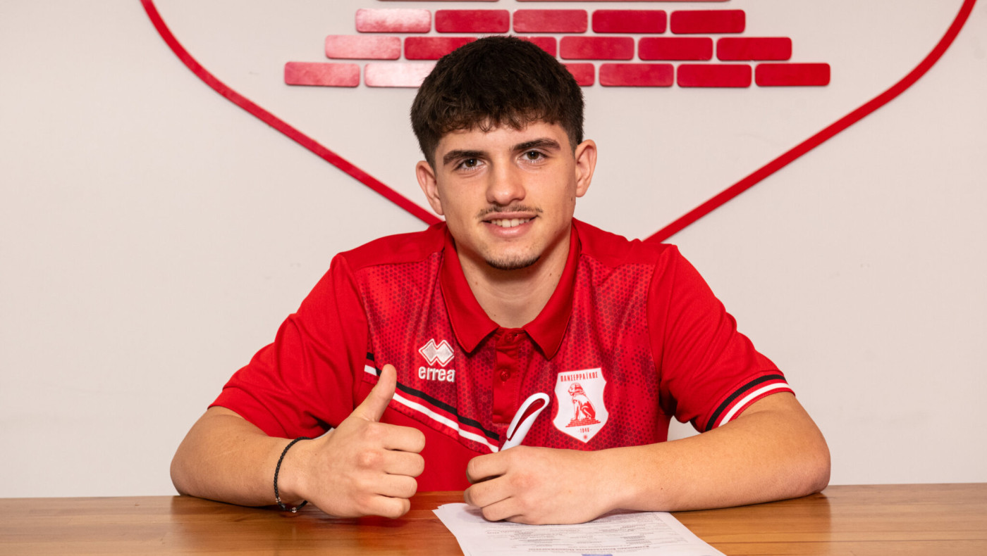 Πανσερραϊκός: Επαγγελματικό συμβόλαιο υπέγραψε ο 16χρονος Γιάννης Τσιλιγγίρης