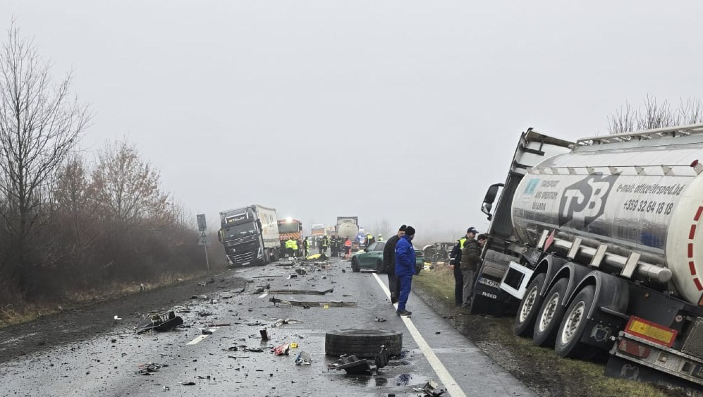Πατέρας Λίβυος: «Μην κουνάτε το δάχτυλο στους νεκρούς, γιατί θα σας δικάσει η ζωή...»