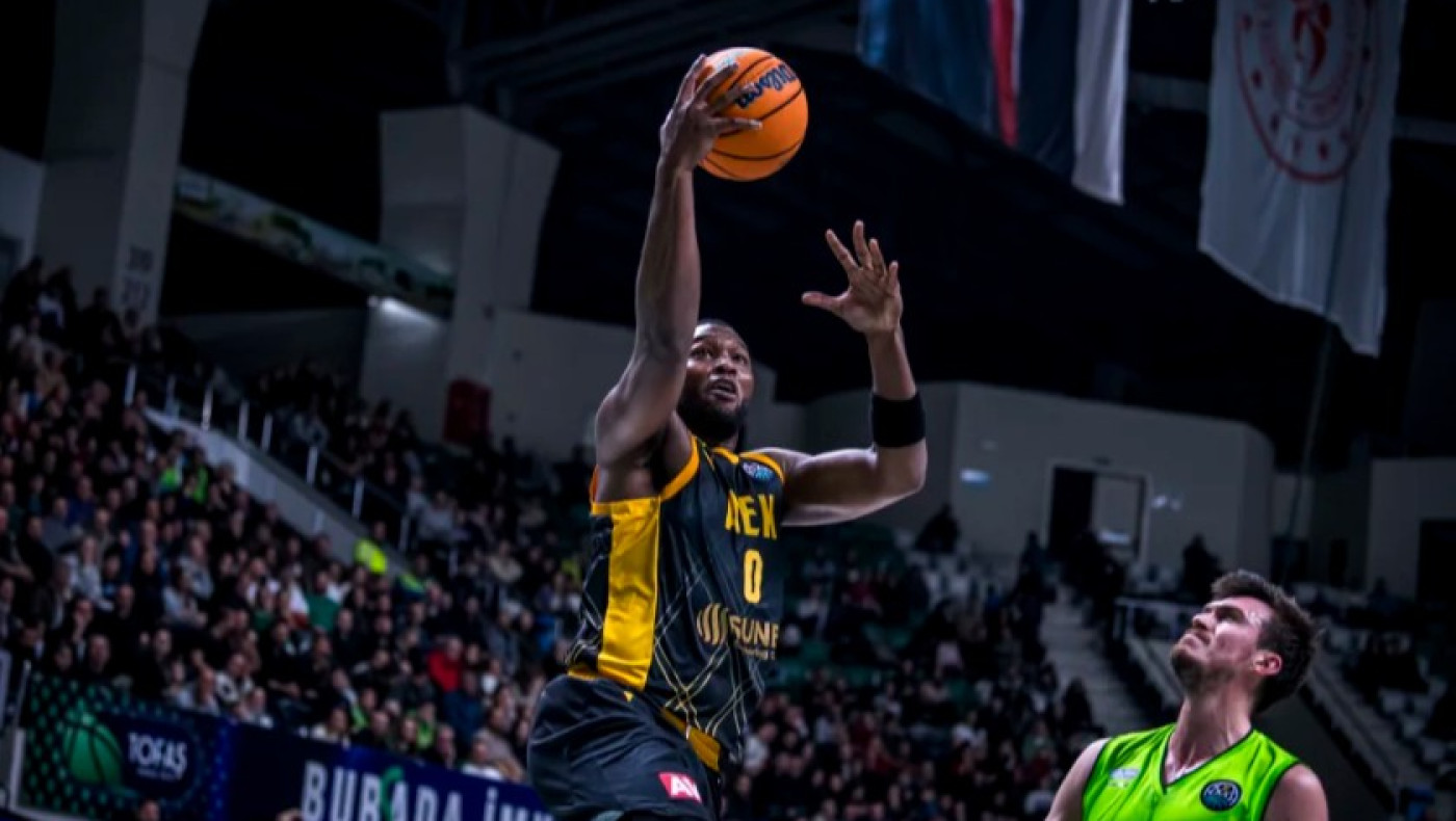 ΑΕΚ από ατσάλι στην Προύσα-Κέρδισε την Τόφας και οδηγεί τον όμιλο