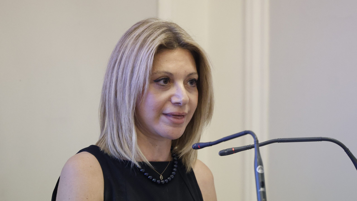 Πολιτικό...«πάντρεμα» Καρυστιανού και Ντε Γκρες βλέπει ο Καραχάλιος