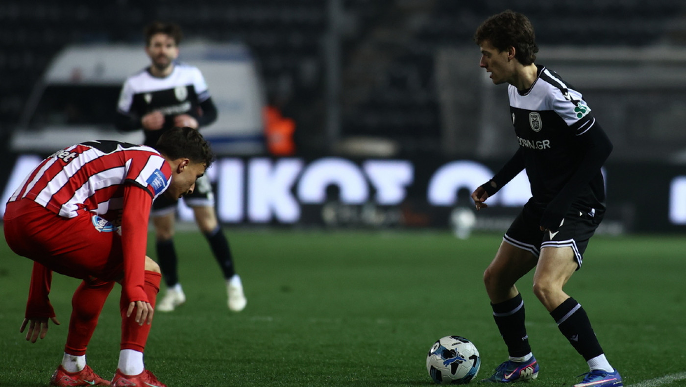 Ανησυχία στον ΠΑΟΚ: Ο Κωνσταντέλιας θα υποβληθεί σε εξετάσεις μετά τον τραυματισμό του