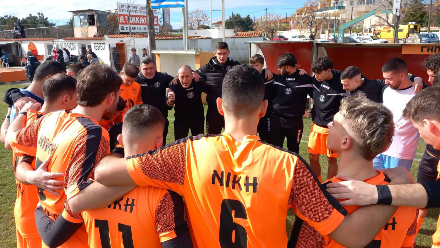 Μεσημέρι-Μιχαηλίδης: «Συγχαρητήρια στον Φοίνικα-Αυστηρό το πέναλτι»