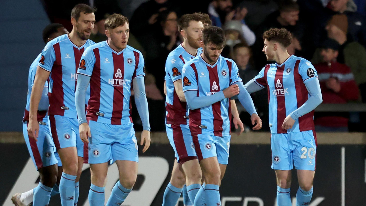 «Billaras»: Η Σκάνθορπ δεν θα έπρεπε να είναι αουτσάιντερ