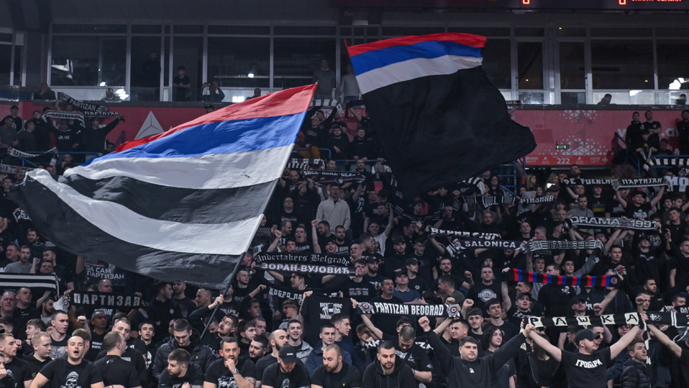 «ΩΩΩ ΠΑΟΚάρα, έχω τρέλα μες στο μυαλό» στο Παρτιζάν-Παναθηναϊκός!