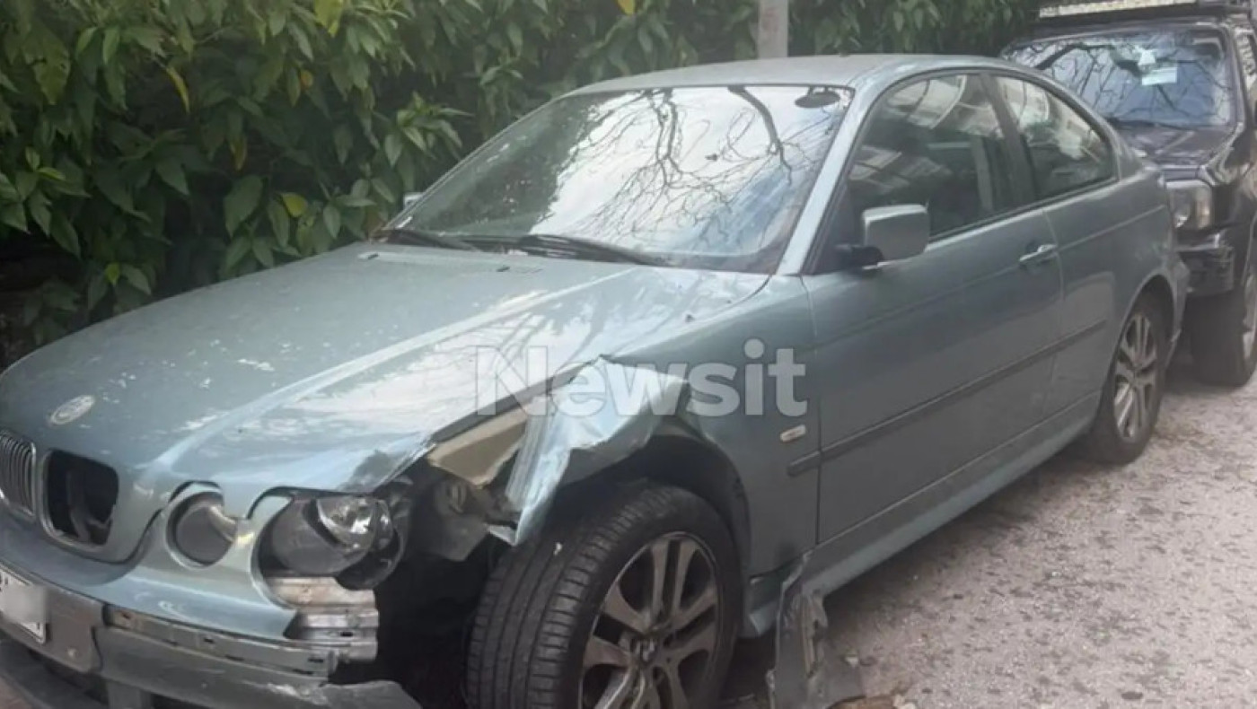 Κολωνάκι: Τραγουδίστρια πήρε παραμάζωμα πέντε αυτοκίνητα!