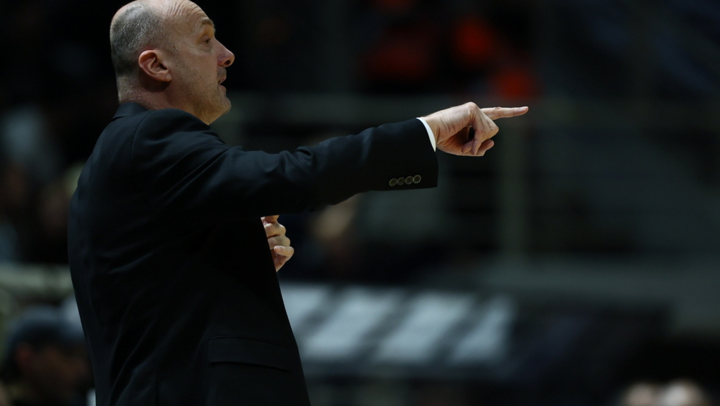 Ζντοβτς: «Η ΑΕΚ μας ανάγκασε να βγάλουμε όλες μας τις αδυναμίες»